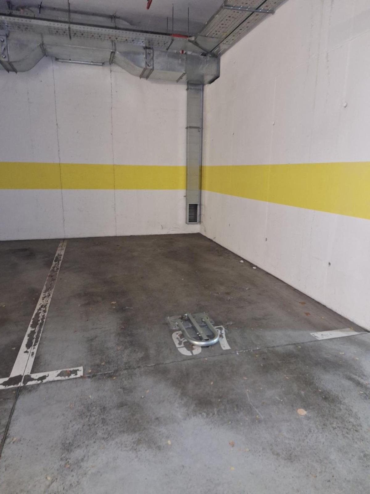Apartman Lory, Zagreb, Downtown, With Own Parking In The Garage Exterior foto