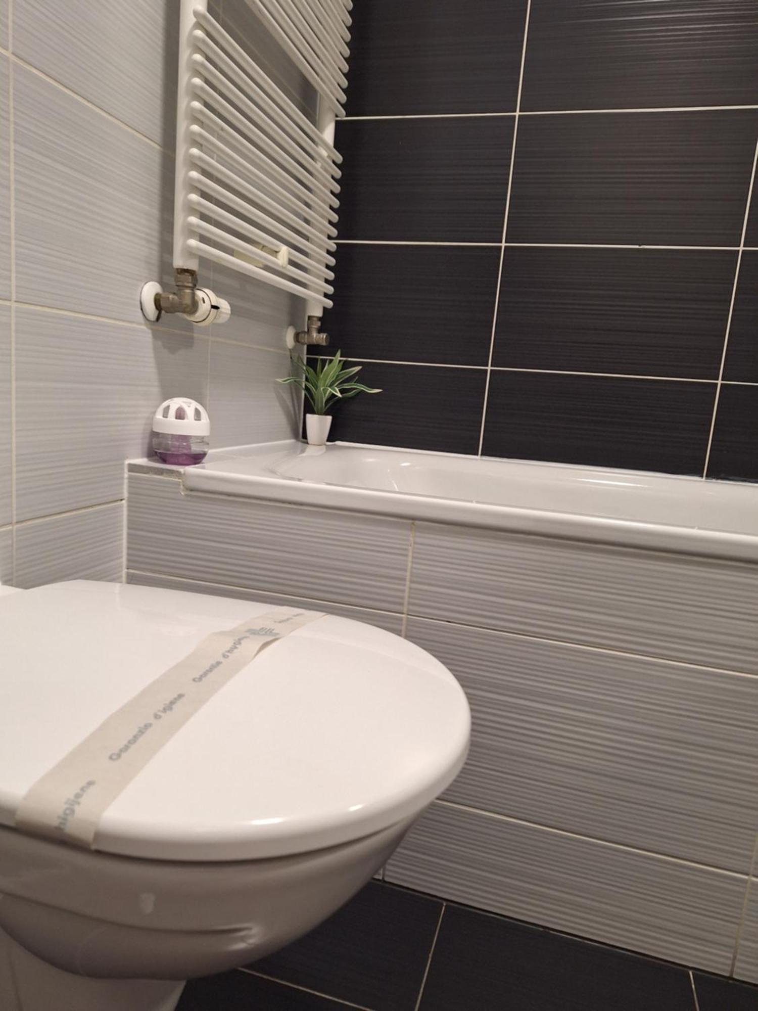 Apartman Lory, Zagreb, Downtown, With Own Parking In The Garage Exterior foto